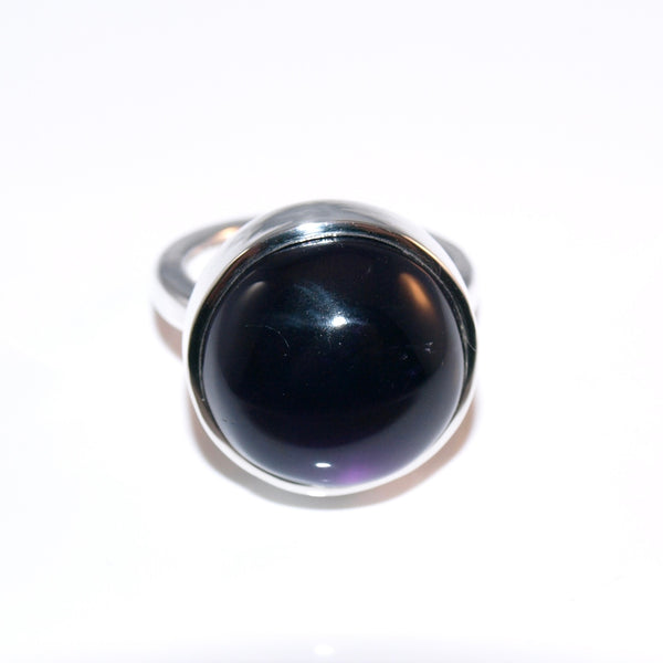 Eleganter Amethyst Ring – Handgefertigter Silberring mit großem rundem und violettem Stein