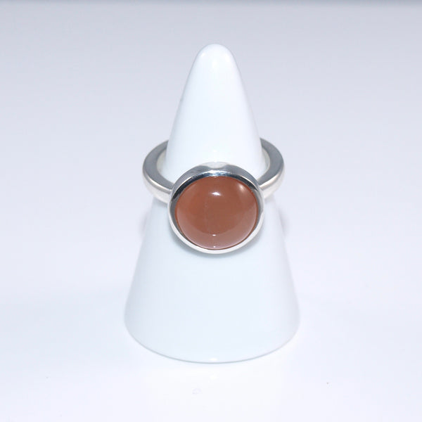 Ein Toffee für den Finger. Ein hellbrauner Mondstein Ring!