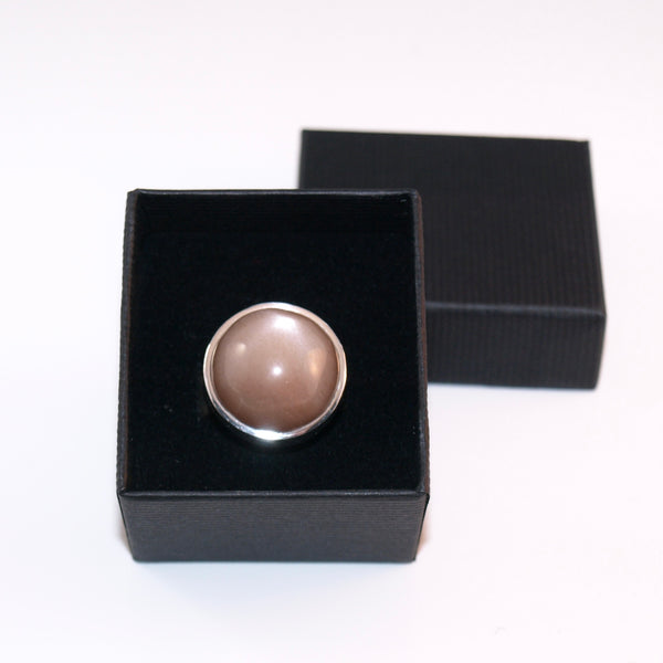 Der braun-graue Mondstein Ring! Größe 58.